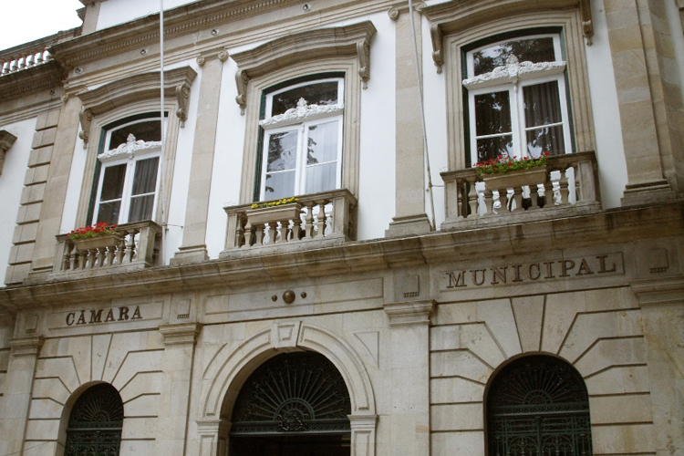 Câmara de Viseu preocupada com pressão sobre finanças dos municípios